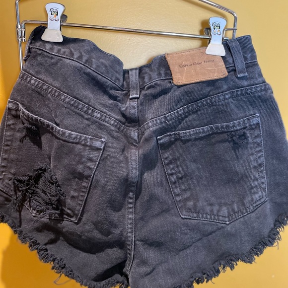 Vintage Calvin Klein Denim shorts - Picture 3 of 3
